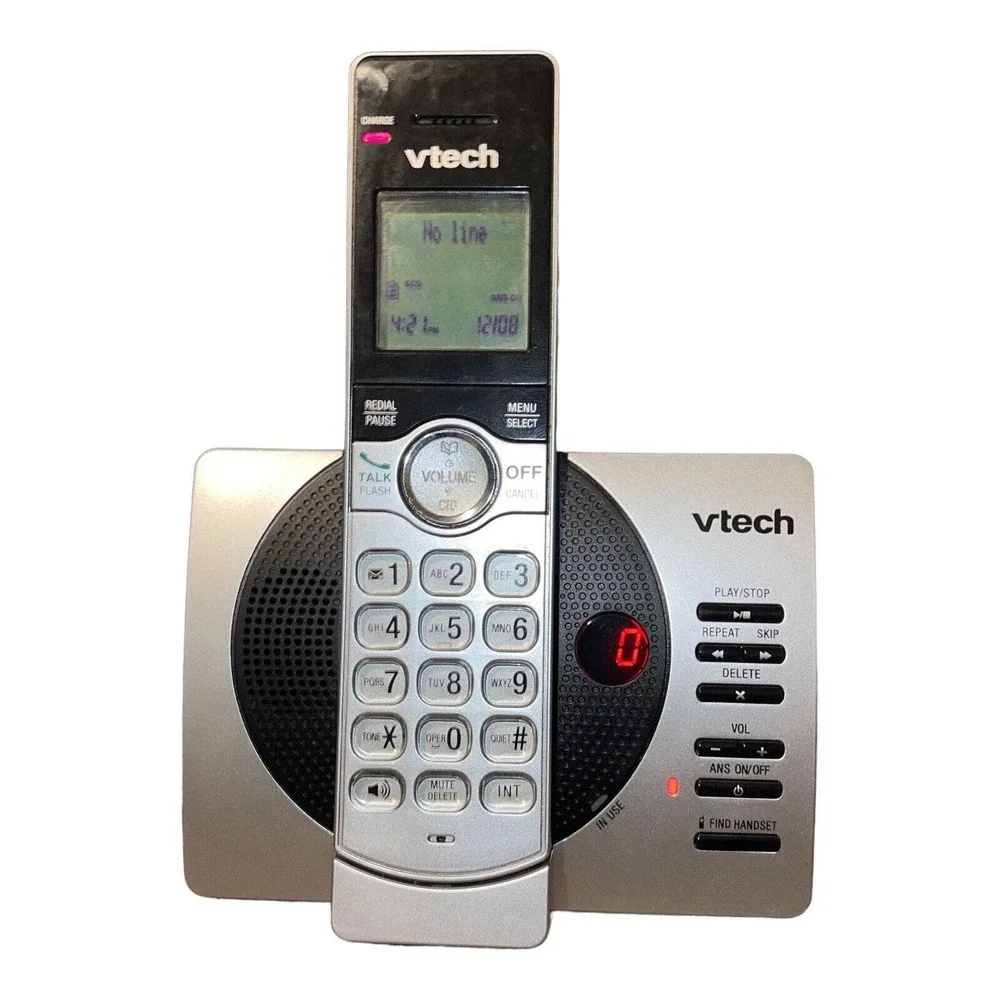 VTech CS6929 Cordless Digital Answering System with Caller ID and Call Waiting.